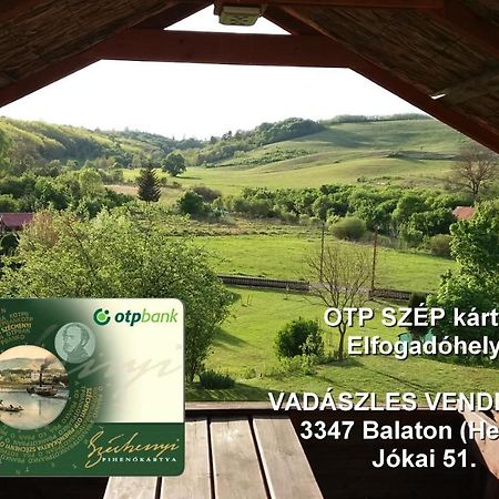 Vadaszles Vendeghaz Bukkszentmarton المظهر الخارجي الصورة
