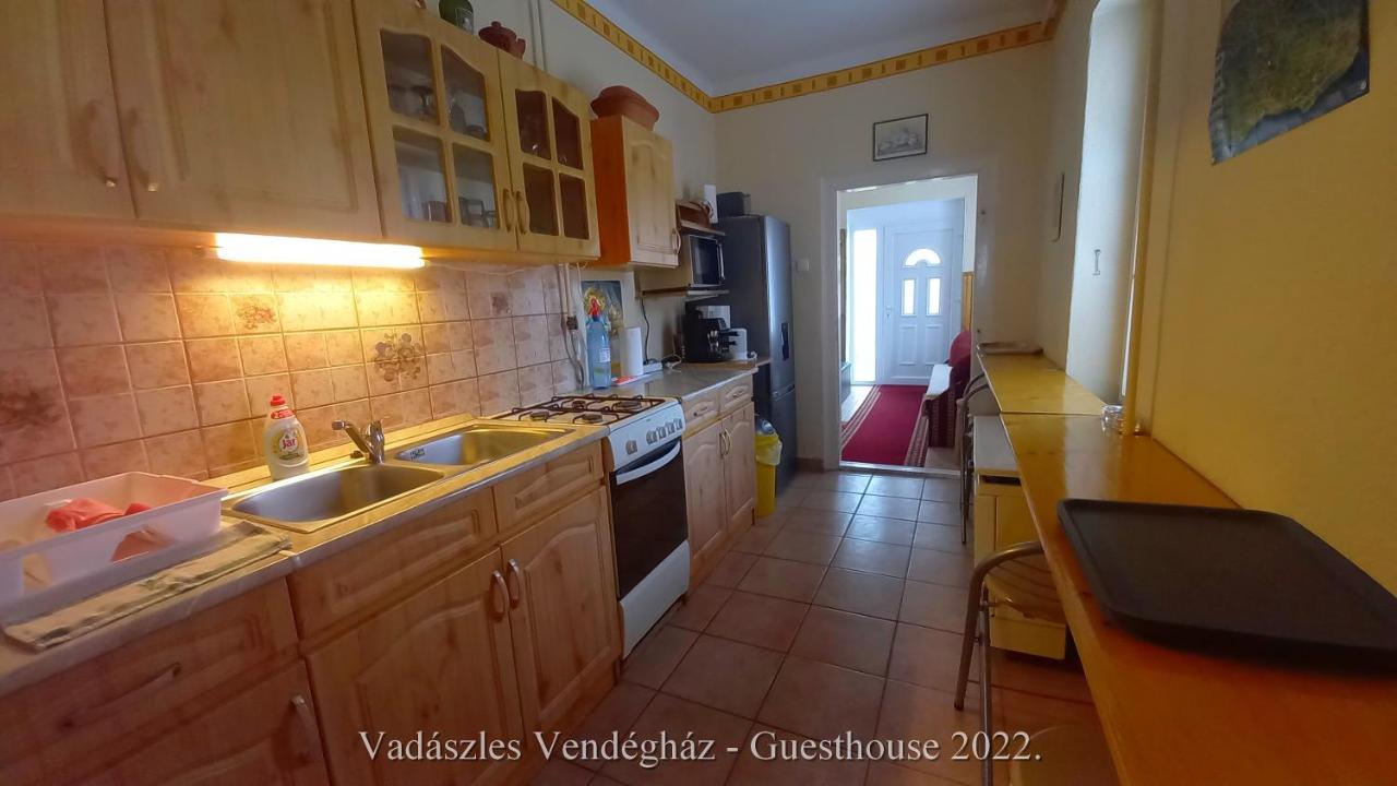 Vadaszles Vendeghaz Bukkszentmarton المظهر الخارجي الصورة